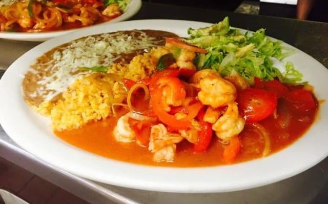 Camarones a la Diabla.